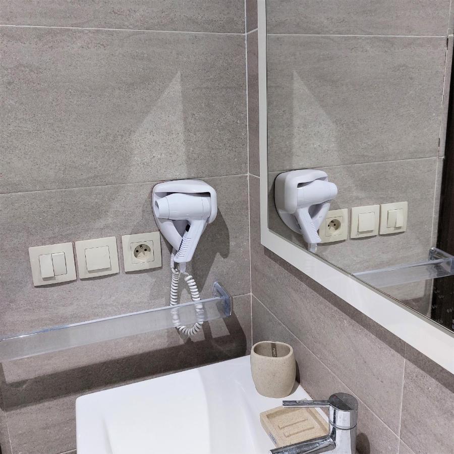 Appartement Pour Familles En Residence Avec Piscine Et Wifi Marrakesh Luaran gambar