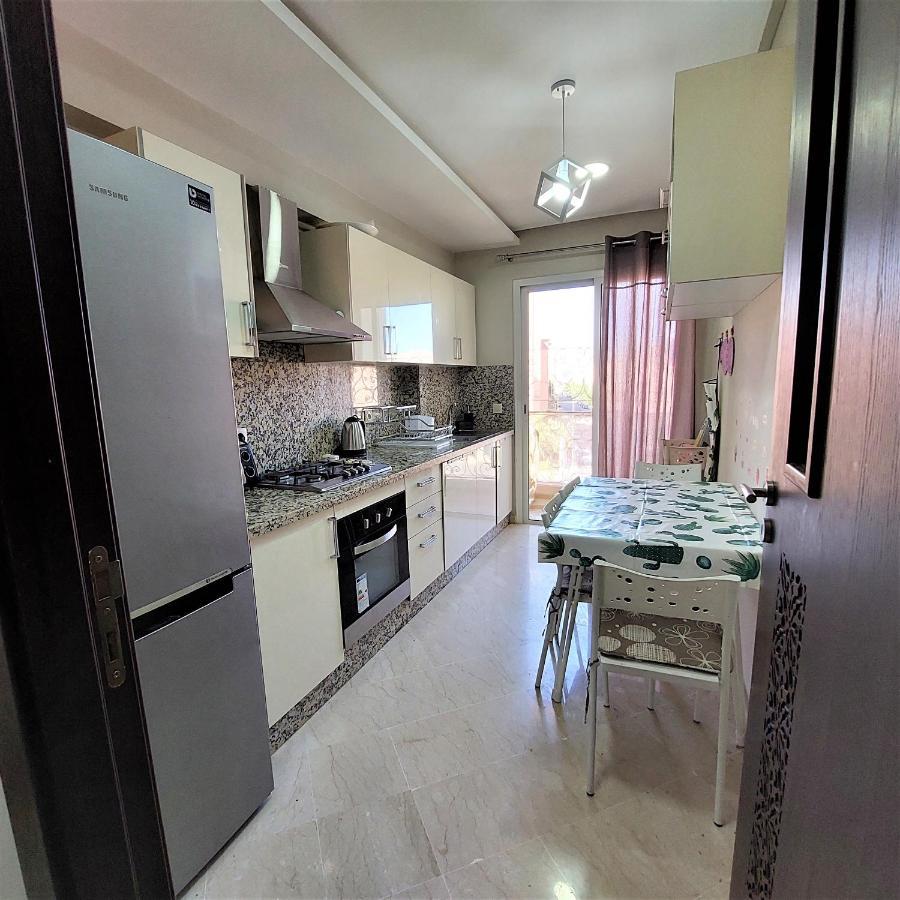 Appartement Pour Familles En Residence Avec Piscine Et Wifi Marrakesh Luaran gambar